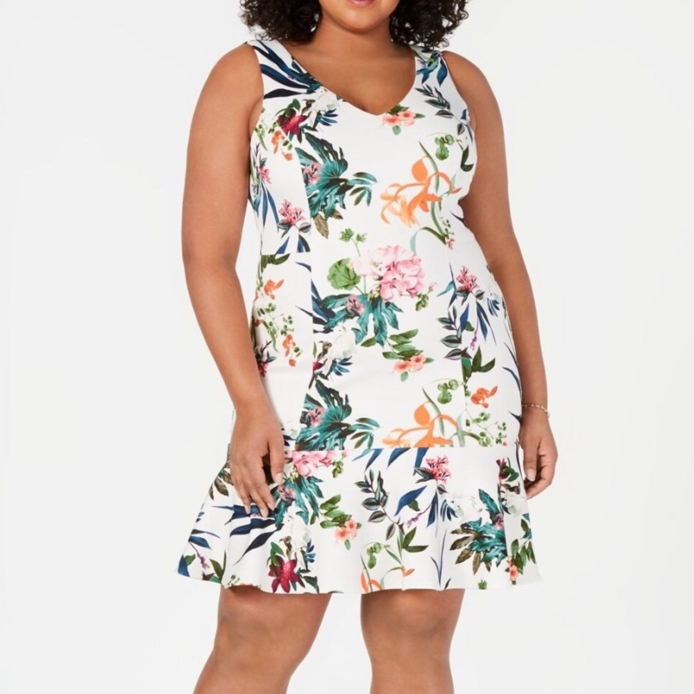Women’s Plus Size Floral Mid dress